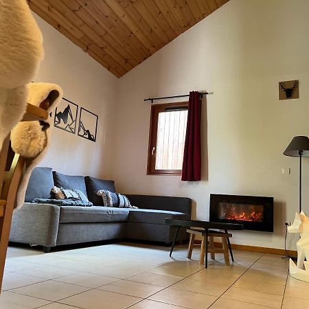 Chalet By Sophie Superdevoluy Avec Piscine エクステリア 写真