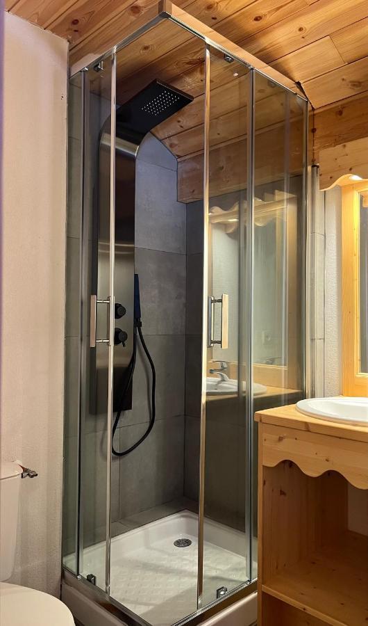 Chalet By Sophie Superdevoluy Avec Piscine エクステリア 写真